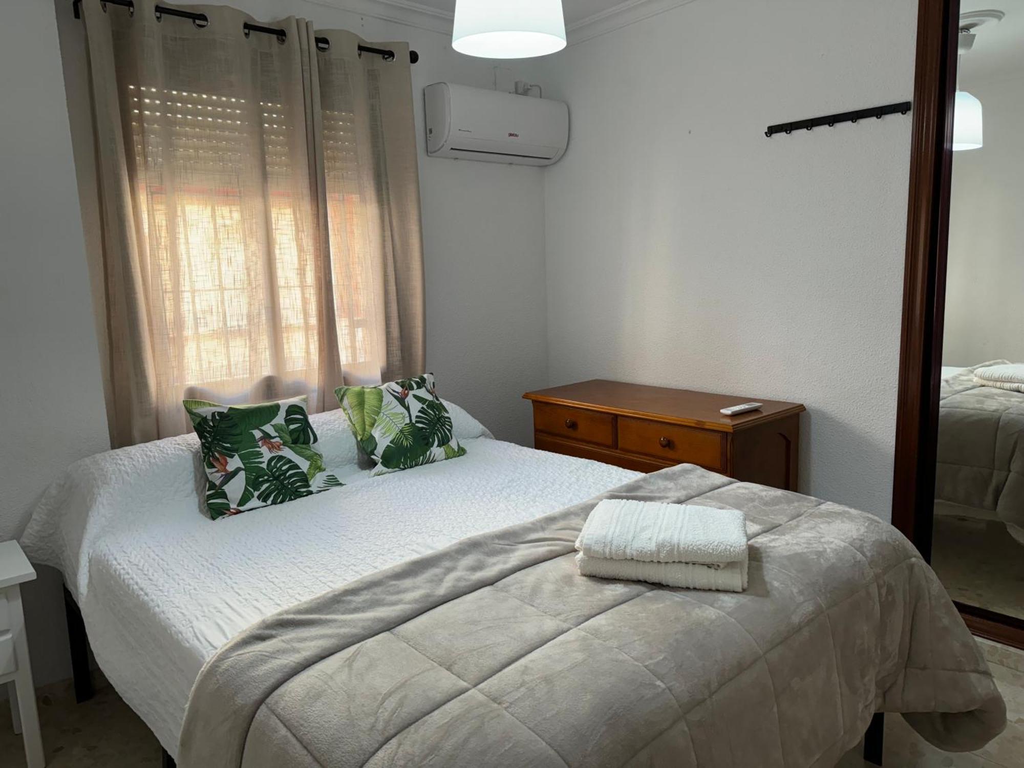 Apartament Familiar En Barrio Reina Victoria *